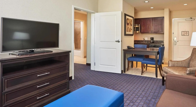 Номер Standard c 1 комнатой Homewood Suites by Hilton Odessa
