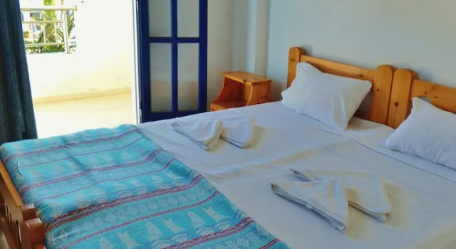 Апартаменты с балконом и с частичным видом на море Apollonia Apartments