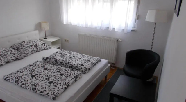 Albatros A1, Prenota Hotel Zagabria Croazia