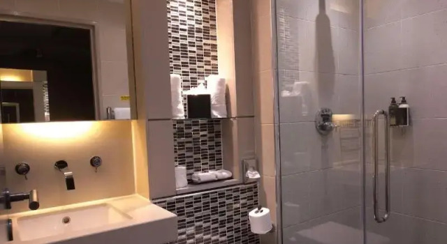 Номер Classic The Continental Hotel and Spa, Heathrow