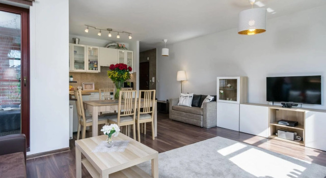 Aquarius in Gdańsk with 1 bedrooms and 1 bathrooms, Varaa Hotelli Hotellit Pommeri pysäköinnillä, Pysäköinti