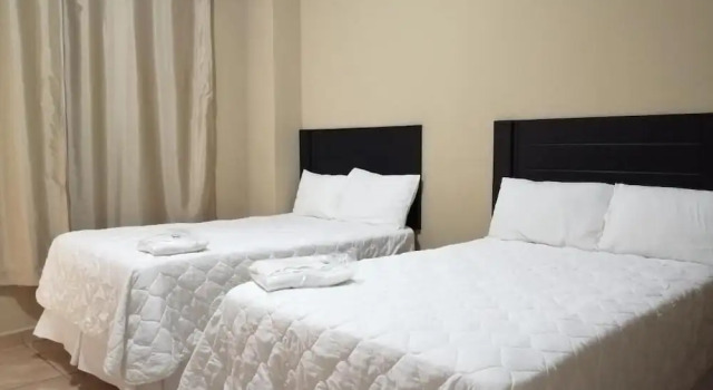 Hotel Plaza Floresta, Забронировать Отель Сан-Мигель San Miguel Region