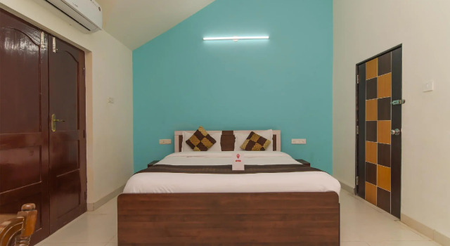 OYO 9741 Triple Beach Guest House