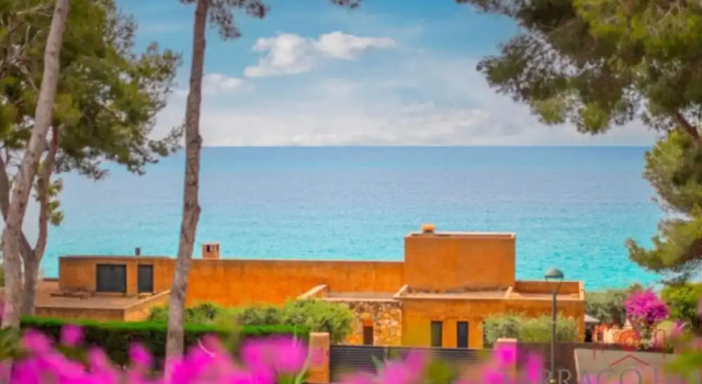 Th100 Villa en Tamarit con Vistas al mar, Varaa Villa Hotellit Tarragonès uima-altaalla, Uima-allas