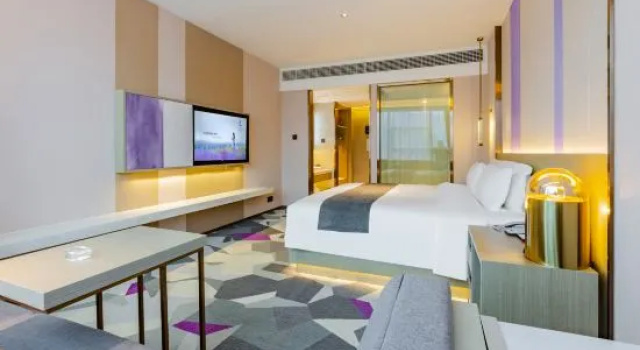 Кровать в общем номере (женский номер) Lavande Hotel (Bazhong Rongbang Wanda Plaza Store)
