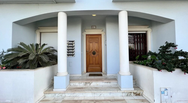Quarteira Elegant With Pool by Homing