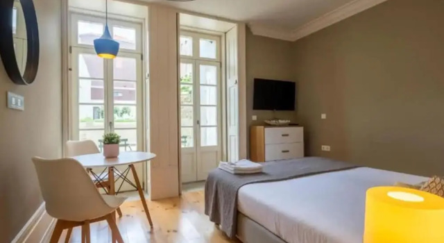 Студия Standard MyStay Porto Bolhão - Pool & Garden