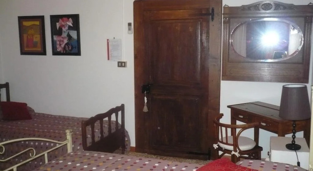 Palazzo Strassoldo bed & breakfast, Book Hotel Rivignano Teor 