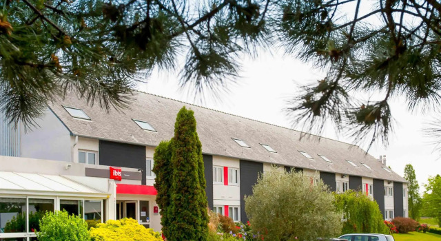 Трёхместный номер Standard ibis Vannes