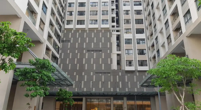 Gold view APT4/2bed/2bath/free Pool&Gym