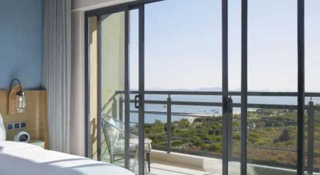 Номер Deluxe Element by Marriott Xiamen Tongan