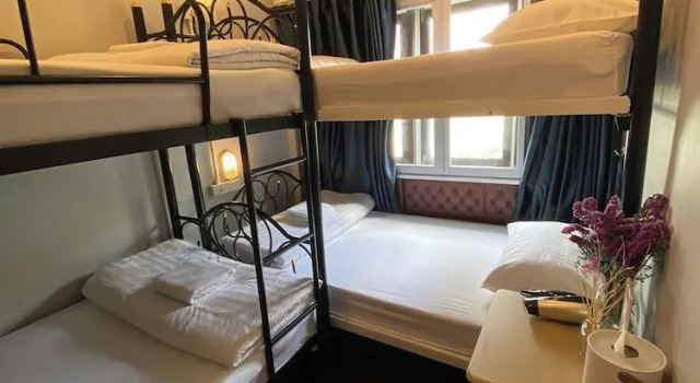 Кровать в общем номере Lemon Siam Hostel Free Breakfast