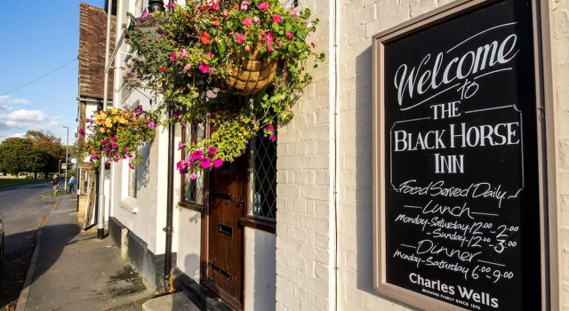 Black Horse Inn, Rezervați Hotel Swaffham Bulbeck Cambridgeshire