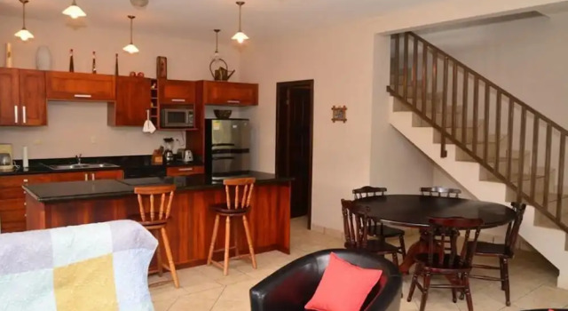 Villas Tranquilas, Rezervovat Rekreační dům Hotely v Quepos s bazénem, Bazén