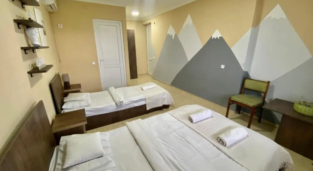 Aloft House, Varaa Hotelli Sapichkia Kutaisi
