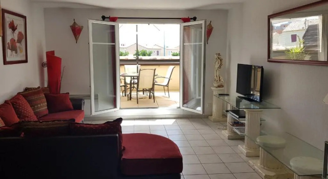 GB1-1114 : Appartement T3 4 couchages NARBONNE PLAGE, Book Apartment Hotels in Aude with a Pool, Swimming Pool