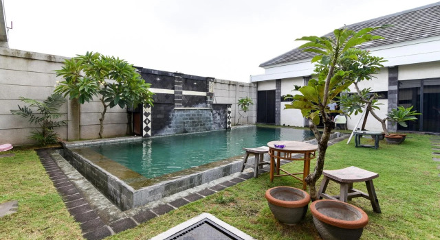 RedDoorz Near Duta Plaza Mall Denpasar, Забронировать Отель Денпасар Denpasar Municipality