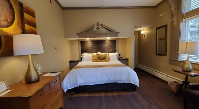 Люкс Deluxe Blackberry Inn