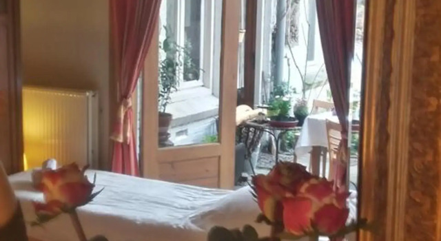 Smitsstraat B&B, Забронировать Отель «постель и завтрак» Эйндховен Северный Брабант, рядом с Казино Holland Casino в Эйндховене