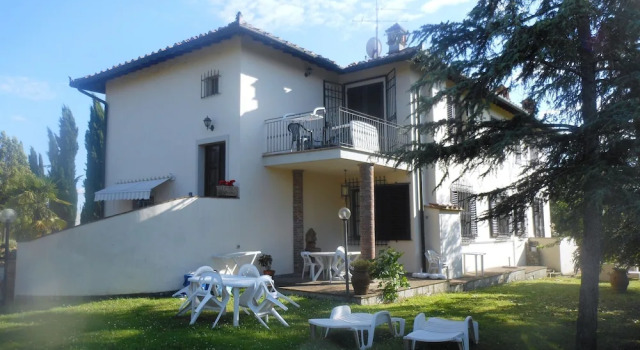 Tognazzi Casa Vacanze - Petriccio