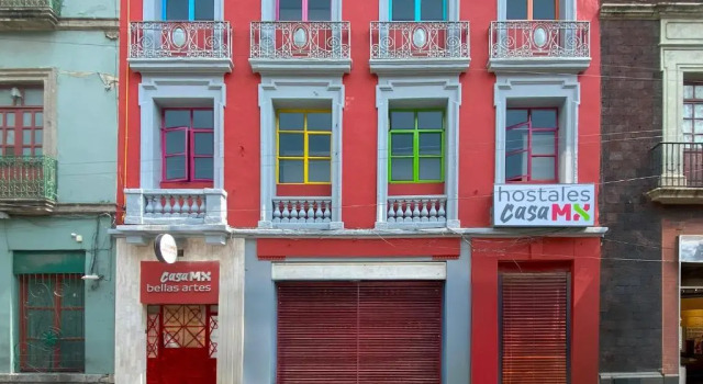 Кровать в общем номере Hostal CASA MX bellas artes