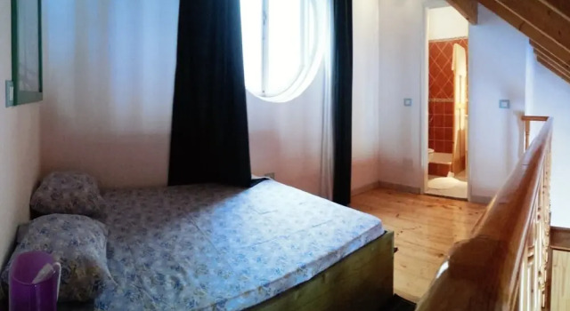 Holiday B&B, Забронировать Отель «постель и завтрак» Отели Санта-Мария с парковкой, рядом с Дом культуры Фунана, Парковка