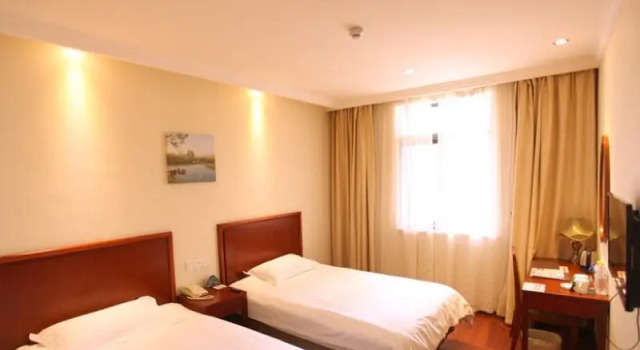 Двухместный номер Standard GreenTree Inn Nanjing Jiangning Tianyin Avenue Subway Station Express Hotel