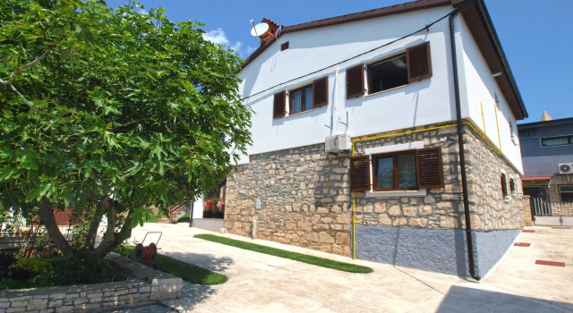 Apartment 1654