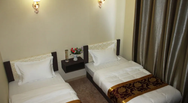Tsetsen Khangai Hotel