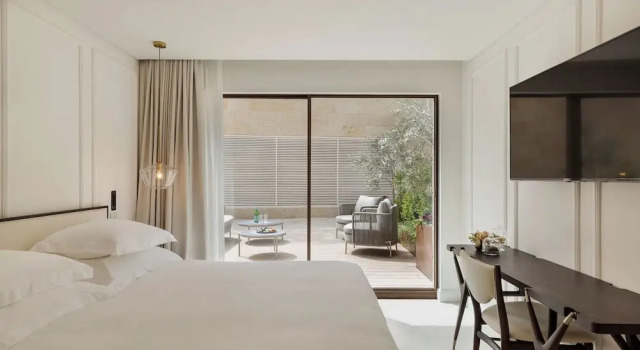 Двухместный номер Standard с видом на сад Theatron Jerusalem Hotel & Spa - MGallery Collection