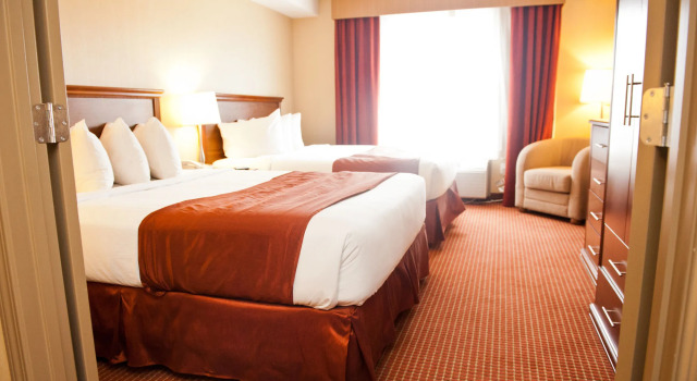 Merit Hotel & Suites, Забронировать Отель Форт Мак-Мюррей Northern Alberta