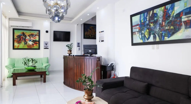 Cataleya Hotel