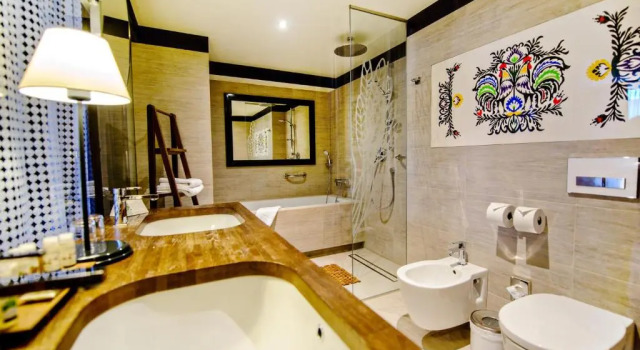 Люкс Hotel Bristol Tradition and Luxury