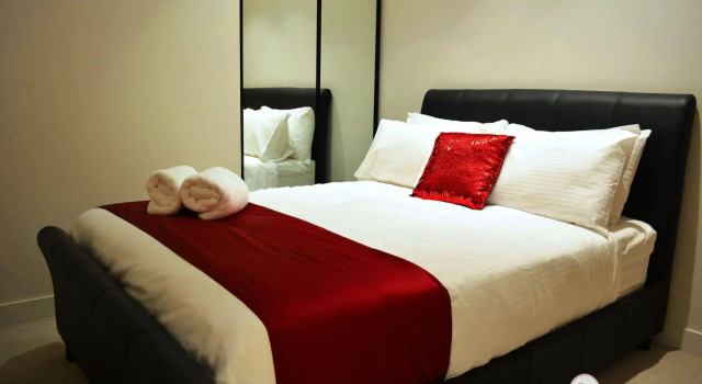 Royal Stays Apartments Melbourne CBD, Забронировать Апартаменты/квартира Отели Мельбурна с бассейном, рядом с Scots Church, Бассейн