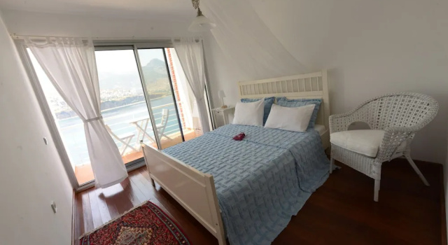 Трёхместный номер Deluxe с балконом и с видом на море Reyhan Hotel
