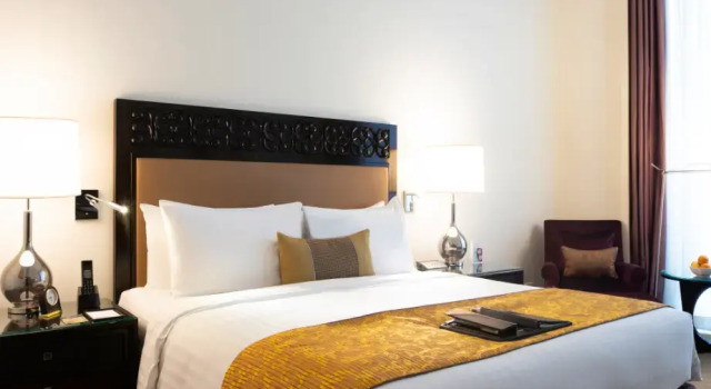 Номер Deluxe Fairmont Makati