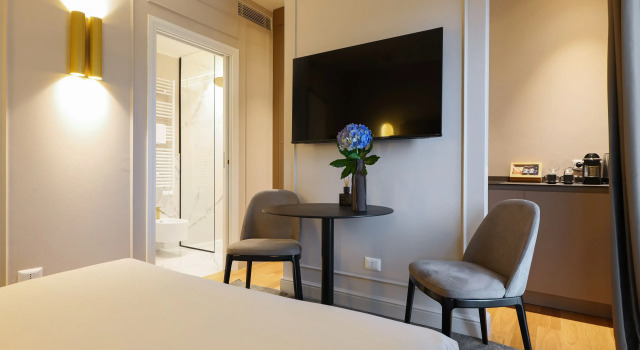 PRESTIGE BOUTIQUE APARTHOTEL - Piazza Duomo View, Забронировать Апартаменты/квартира Милан - центр города Милан, рядом с Colonne di San Lorenzo