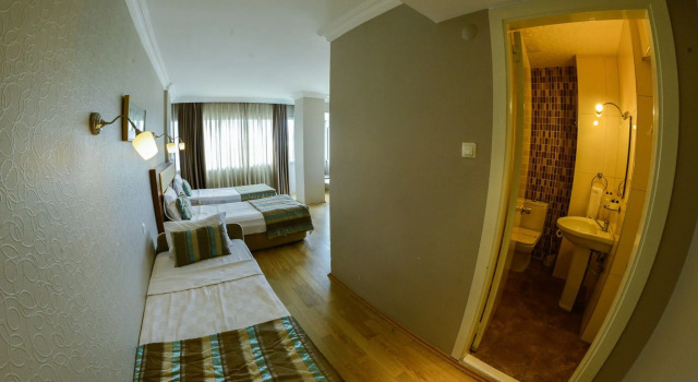 Wox Ew Hotel