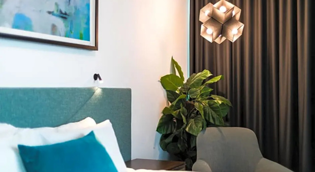 Двухместный люкс Eatons Hill Hotel