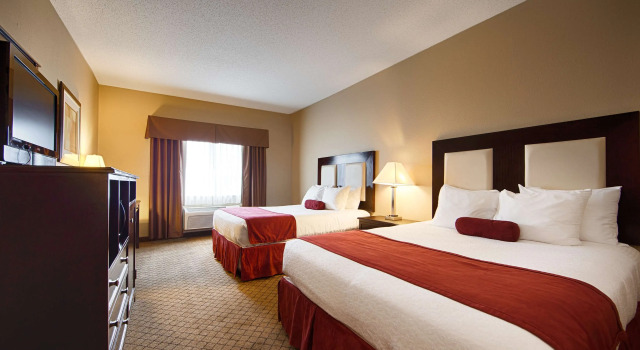Четырёхместный номер Standard Best Western Macomb Inn