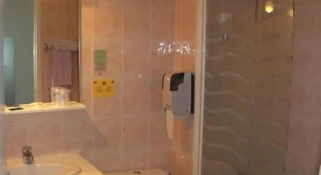 Номер Standard Hotel de Paris et des Voyageurs