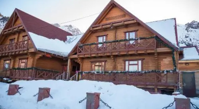 Hostels 3 Stars Almaty, Buchen Sie Hotel Almaty Kasachstan