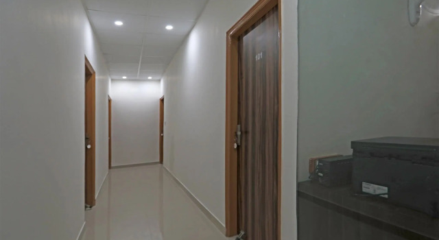 OYO 45946 City Residency, Забронировать Отель Фаридабад штат Харьяна