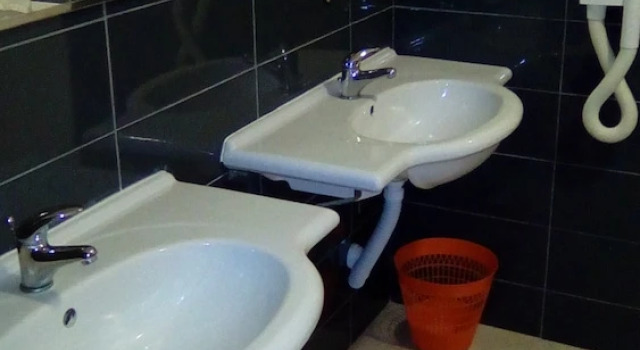Кровать в общем номере Dragan’s Den Plitvice Hostel