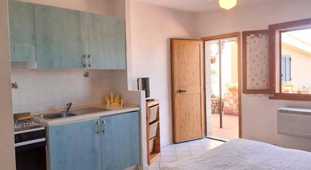 Pleasant Holiday Home in Marinella Near the sea, Book Hotel Marinella Emerald Coast