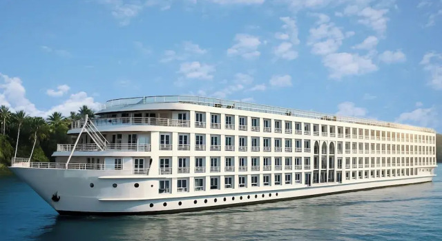 Nile Cruise Opera every Friday from Aswan for 3 nights and every Monday from Luxor for 4 nights.