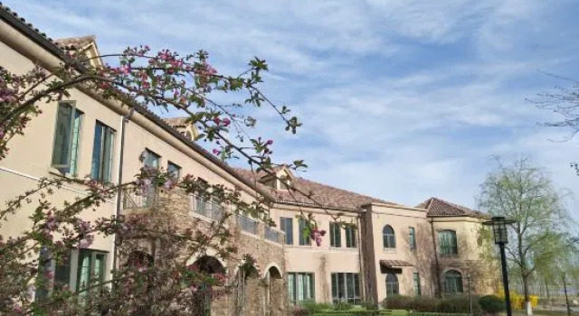 Shahu Resort Hotel, Book Ferieresort Shizuishan Ningxia