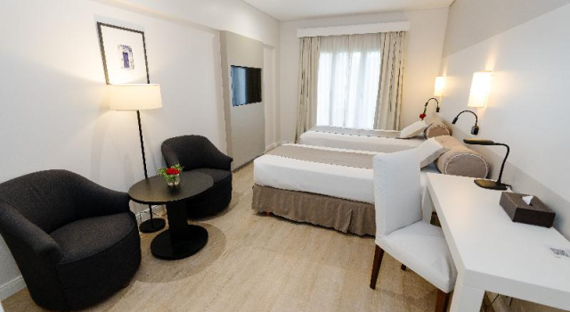 Полулюкс Loi Suites Recoleta Hotel
