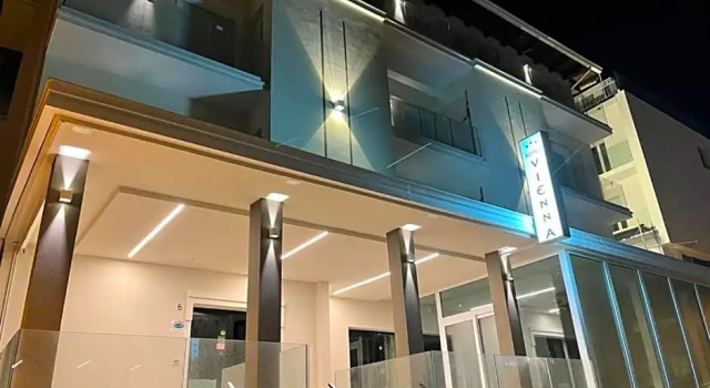 Hotel Vienna Rivazzurra, Забронировать Отель Риваззурра Римини