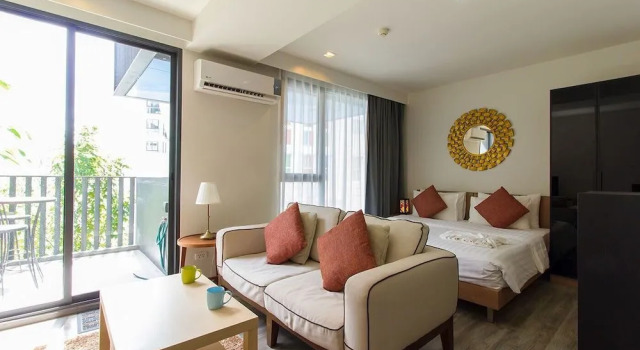 The Deck Condominium Patong Beach, Забронировать Отель Отели острова Пхукета с бассейном, Бассейн